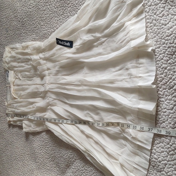 NWT ModCloth Size Small Sleeveless Metallic Pleated Bow Accent Mini Dress - Picture 7 of 15